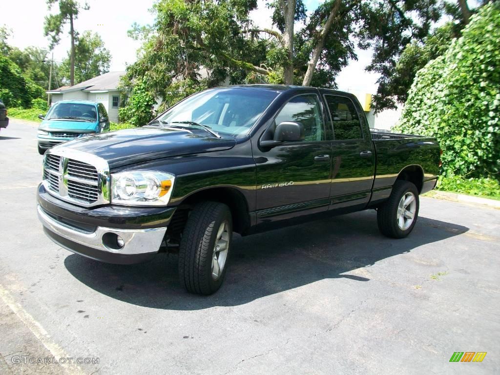 2007 Ram 1500 Big Horn Edition Quad Cab 4x4 - Brilliant Black Crystal Pearl / Medium Slate Gray photo #7