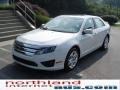 2010 White Suede Ford Fusion SE  photo #2