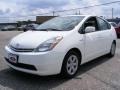 Super White - Prius Hybrid Photo No. 7