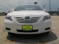 Super White - Camry LE Photo No. 9