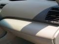 Super White - Camry LE Photo No. 18