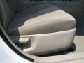 Super White - Camry LE Photo No. 21
