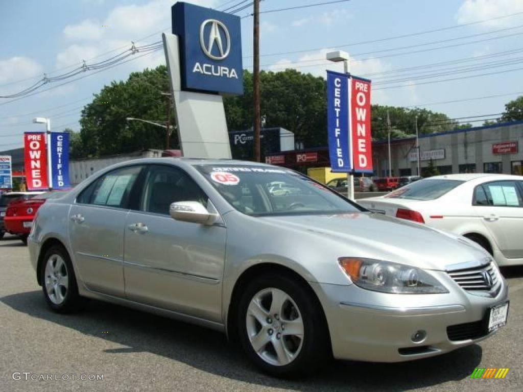 2005 RL 3.5 AWD Sedan - Celestial Silver Metallic / Taupe photo #1