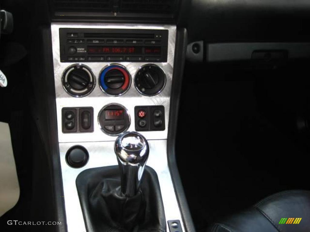 2002 Z3 3.0i Roadster - Titanium Silver Metallic / Black photo #18