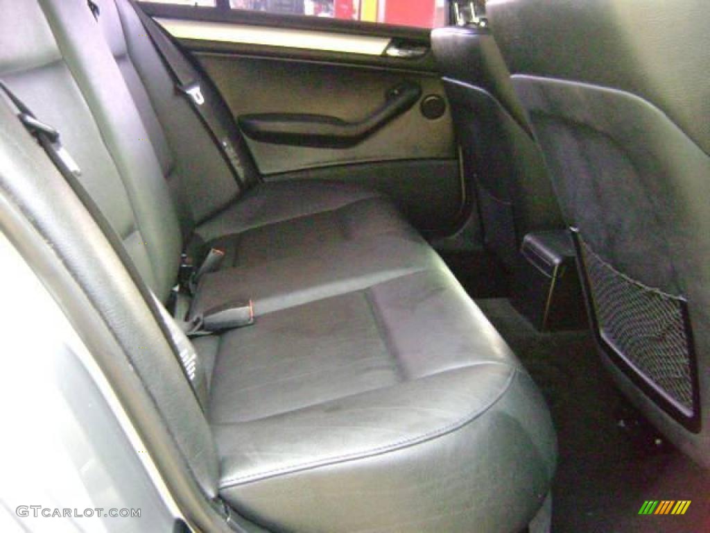 2004 3 Series 325i Sedan - Silver Grey Metallic / Black photo #13