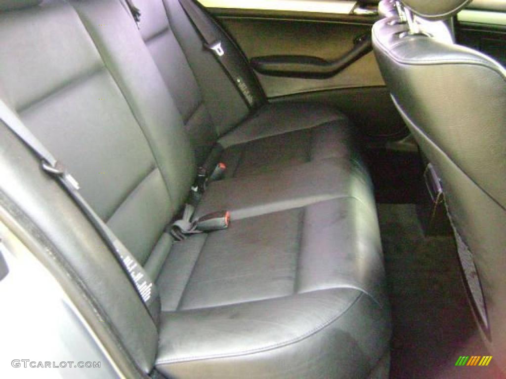 2004 3 Series 325i Sedan - Silver Grey Metallic / Black photo #14