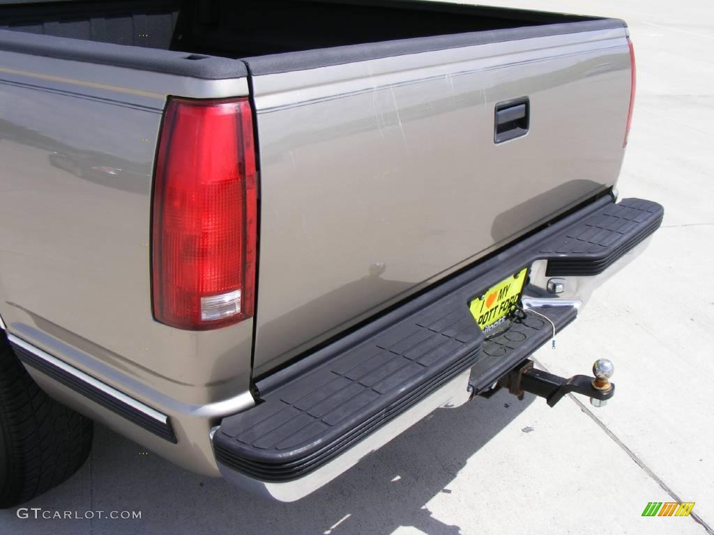 1999 Silverado 1500 LS Extended Cab - Light Pewter Metallic / Medium Oak photo #16