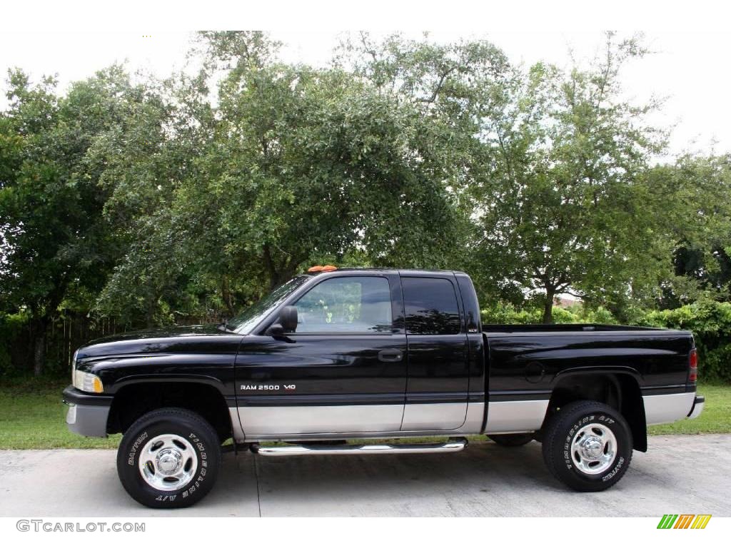 2000 Ram 2500 SLT Extended Cab 4x4 - Black / Mist Gray photo #4