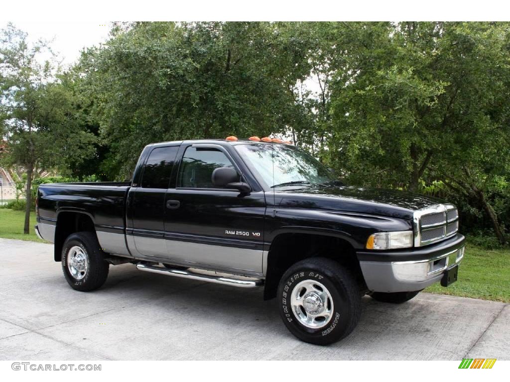 2000 Ram 2500 SLT Extended Cab 4x4 - Black / Mist Gray photo #17