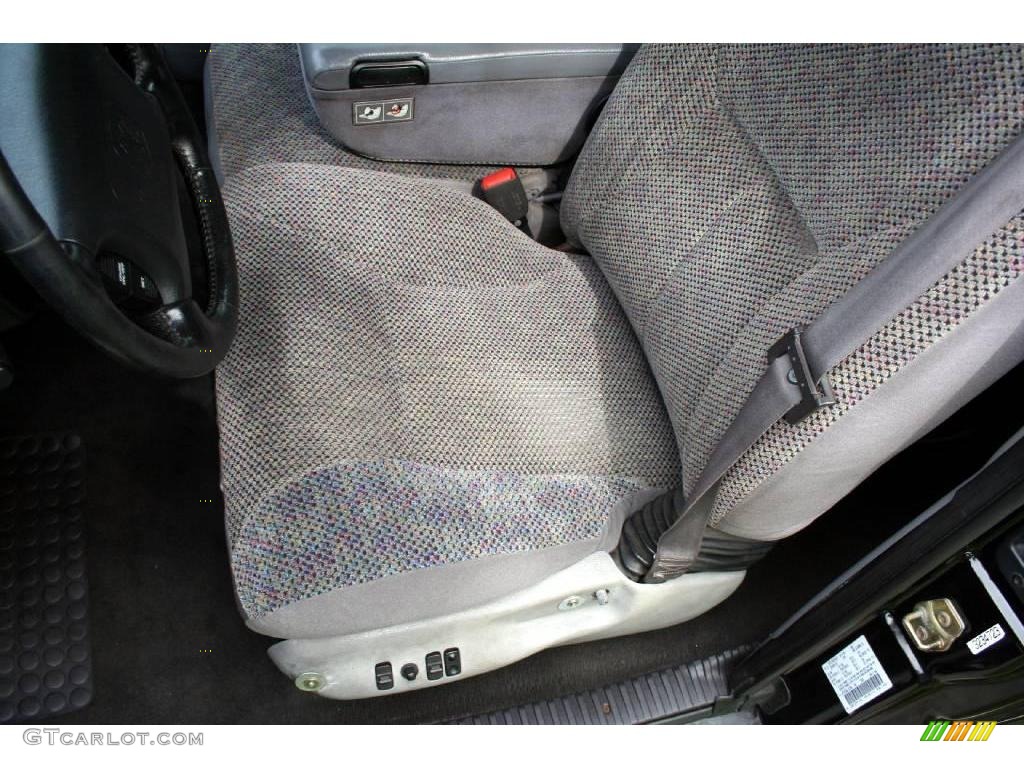 2000 Ram 2500 SLT Extended Cab 4x4 - Black / Mist Gray photo #43