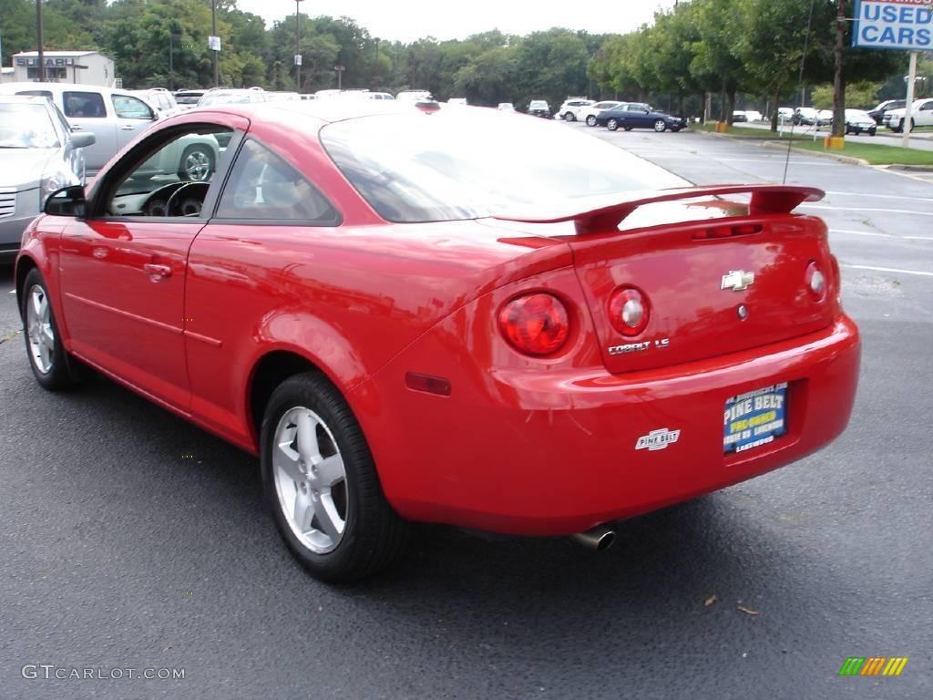 2005 Cobalt LS Coupe - Victory Red / Ebony photo #5