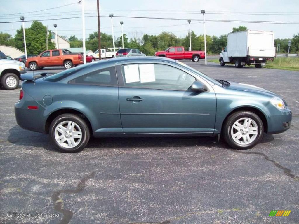 2005 Cobalt LS Coupe - Blue Granite Metallic / Ebony photo #5