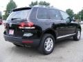 Black Uni - Touareg 2 VR6 Photo No. 5