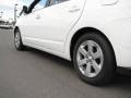 Super White - Prius Hybrid Photo No. 7