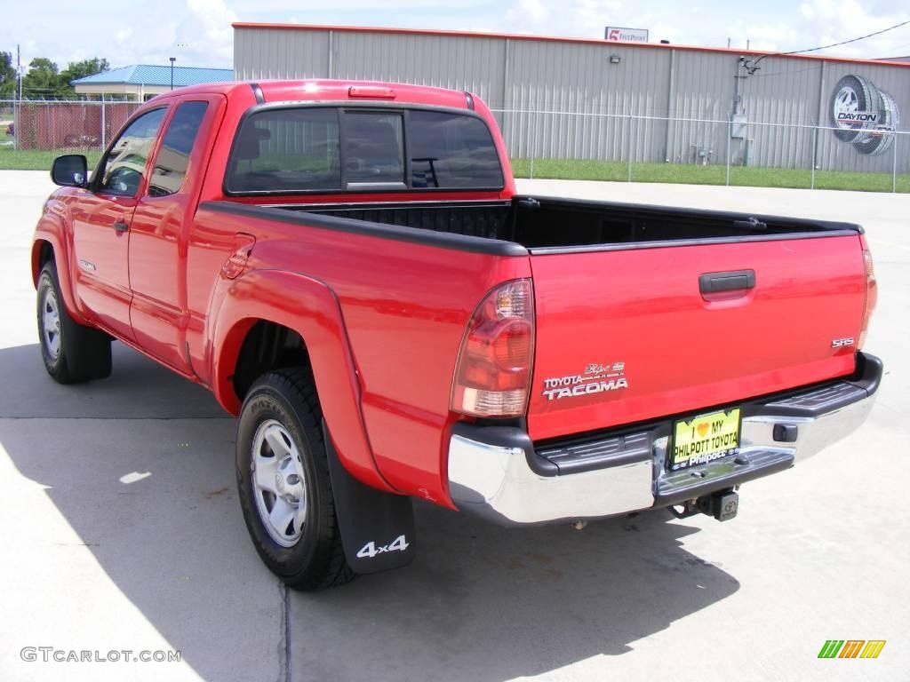 2006 Tacoma Access Cab 4x4 - Radiant Red / Taupe photo #5