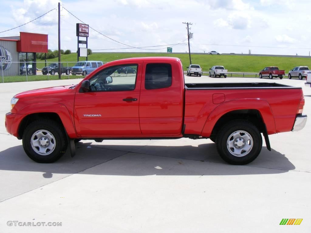 2006 Tacoma Access Cab 4x4 - Radiant Red / Taupe photo #6