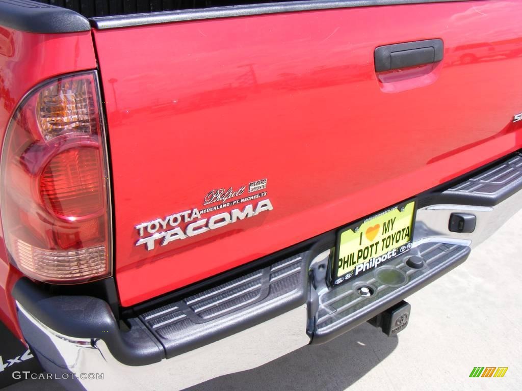 2006 Tacoma Access Cab 4x4 - Radiant Red / Taupe photo #23