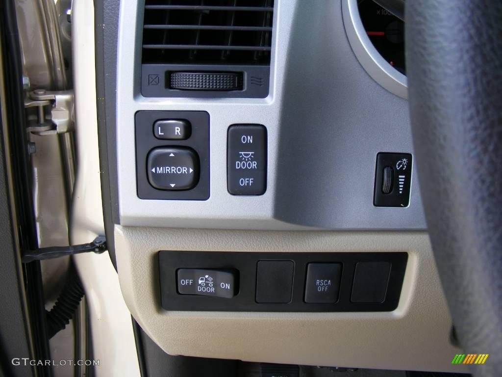 2008 Tundra SR5 CrewMax - Desert Sand Mica / Beige photo #43