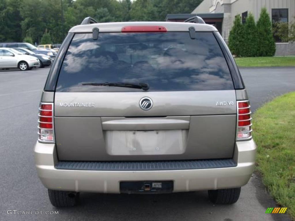2004 Mountaineer V8 AWD - Mineral Gray Metallic / Midnight Grey photo #5