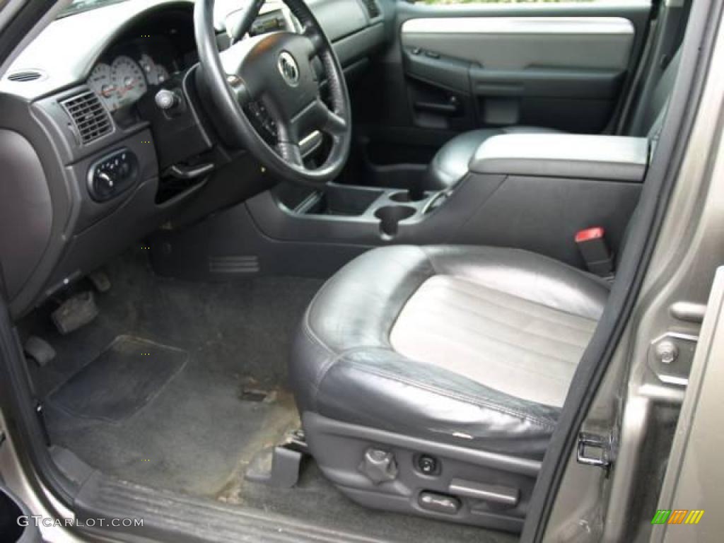 2004 Mountaineer V8 AWD - Mineral Gray Metallic / Midnight Grey photo #7