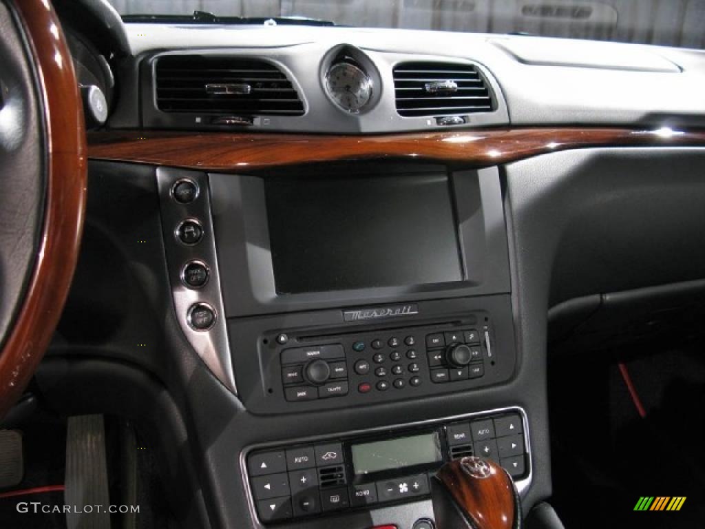 2008 Maserati GranTurismo Standard GranTurismo Model Controls Photo #16352313