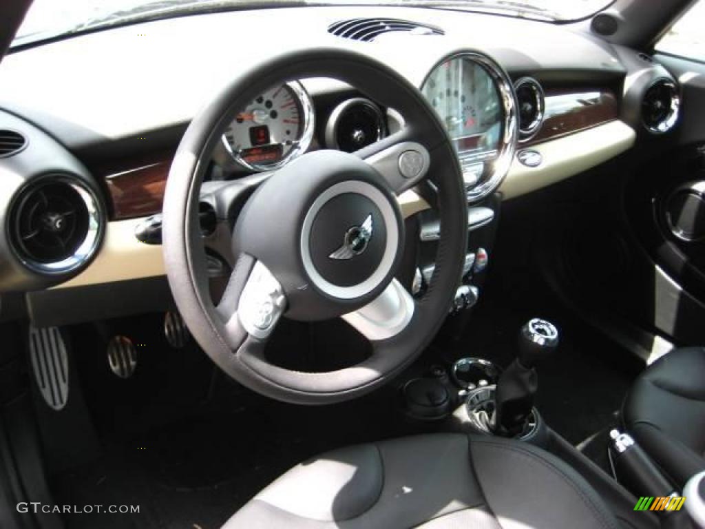 2008 Cooper S Clubman - British Racing Green Metallic / Punch Carbon Black photo #13