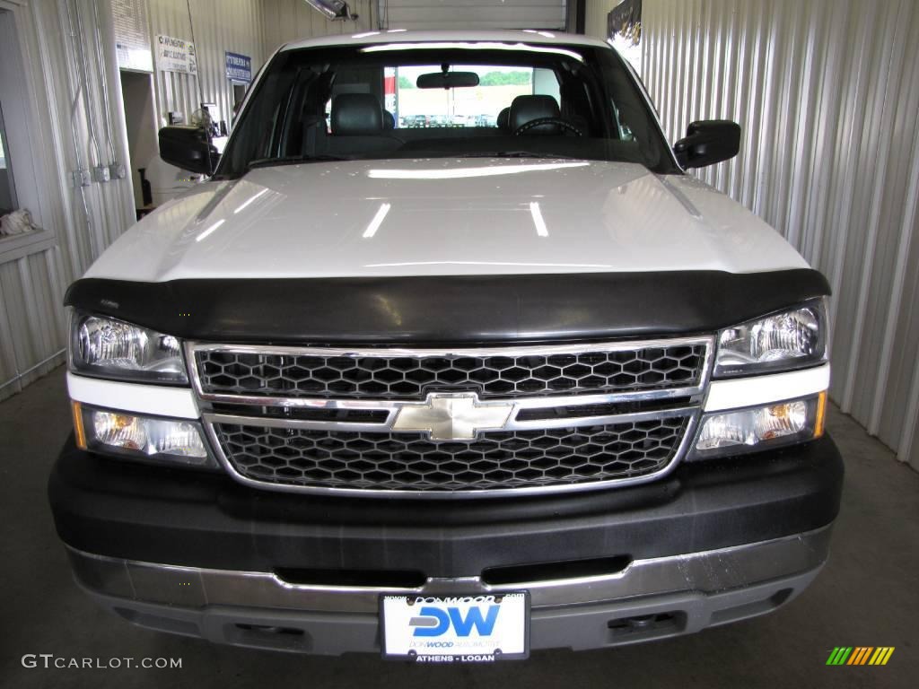 2005 Silverado 2500HD Work Truck Extended Cab 4x4 - Summit White / Dark Charcoal photo #5