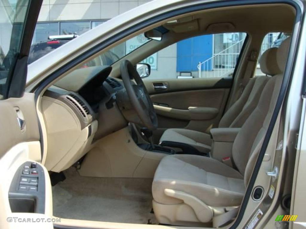 2006 Accord LX Sedan - Desert Mist Metallic / Ivory photo #7