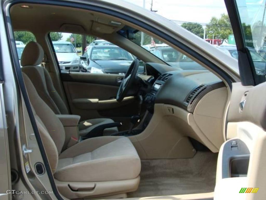 2006 Accord LX Sedan - Desert Mist Metallic / Ivory photo #8