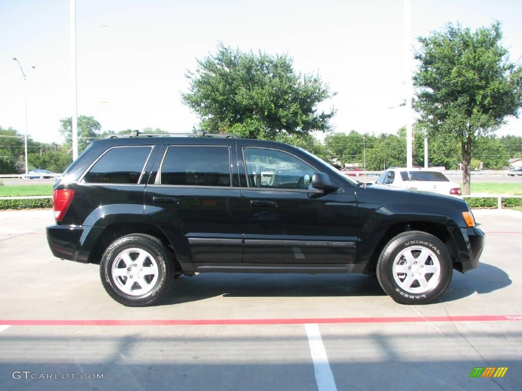 2008 Grand Cherokee Laredo - Black / Dark Slate Gray photo #6