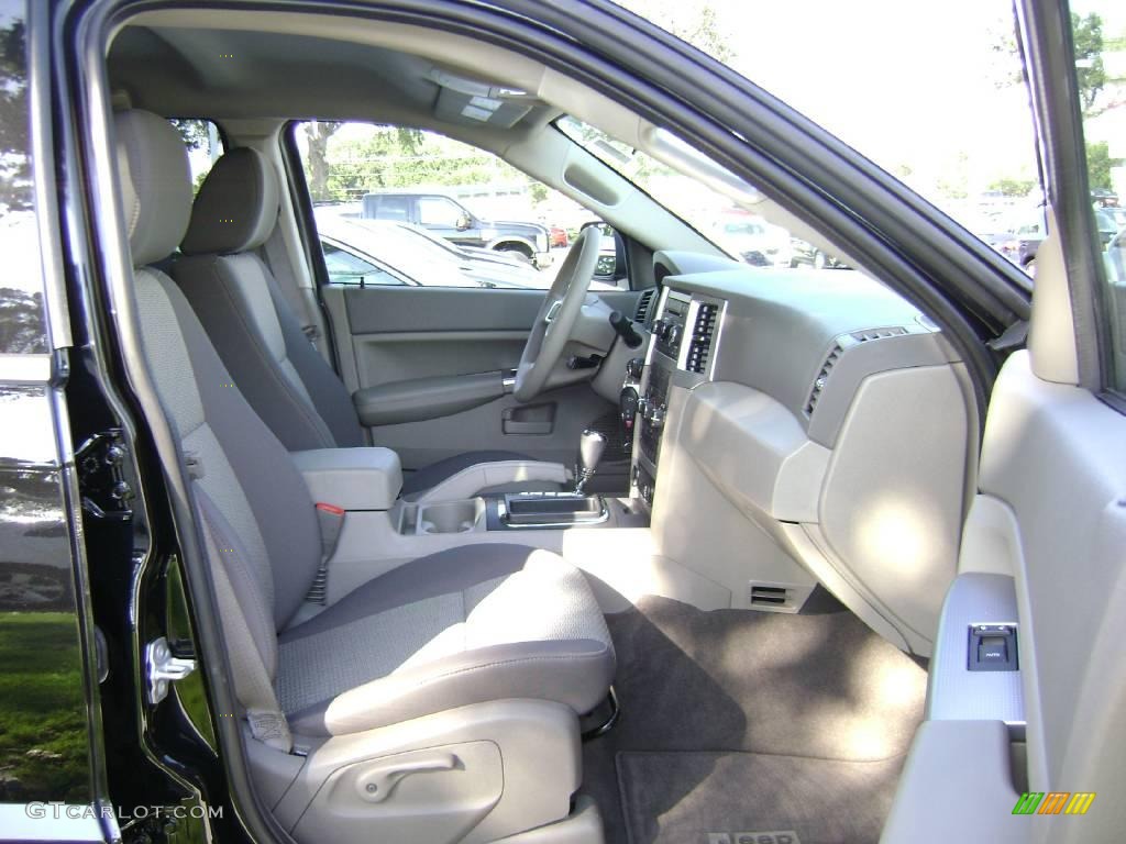 2008 Grand Cherokee Laredo - Black / Dark Slate Gray photo #10