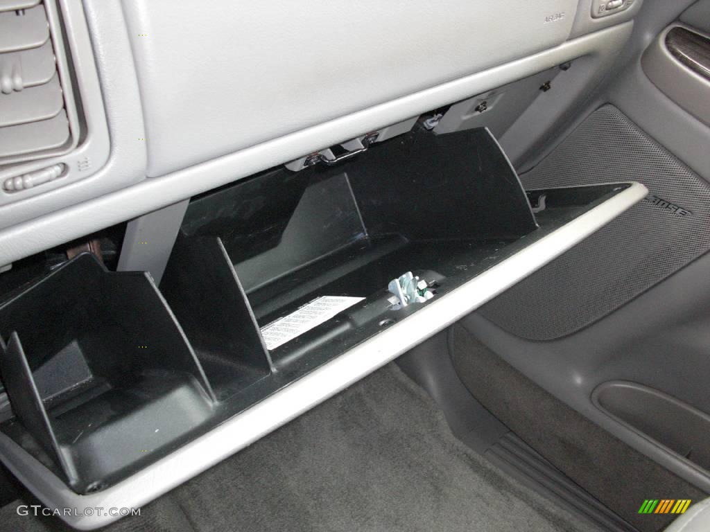 2004 Yukon Denali AWD - Silver Birch Metallic / Stone Gray photo #16