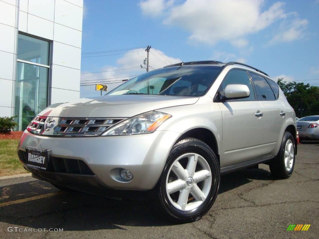 Sheer Silver Metallic Nissan Murano