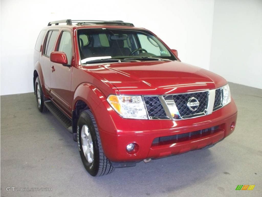 Red Brawn Pearl Nissan Pathfinder