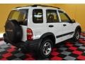 White - Tracker LT 4WD Hard Top Photo No. 5