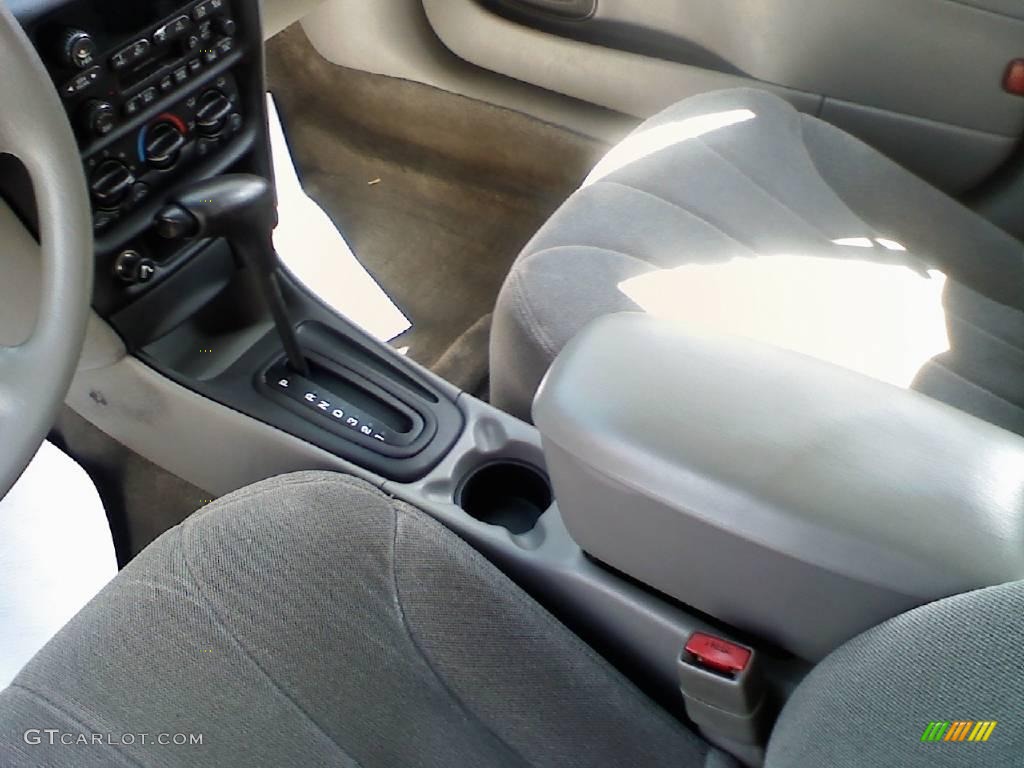 2001 Malibu Sedan - Monterey Maroon Metallic / Gray photo #7
