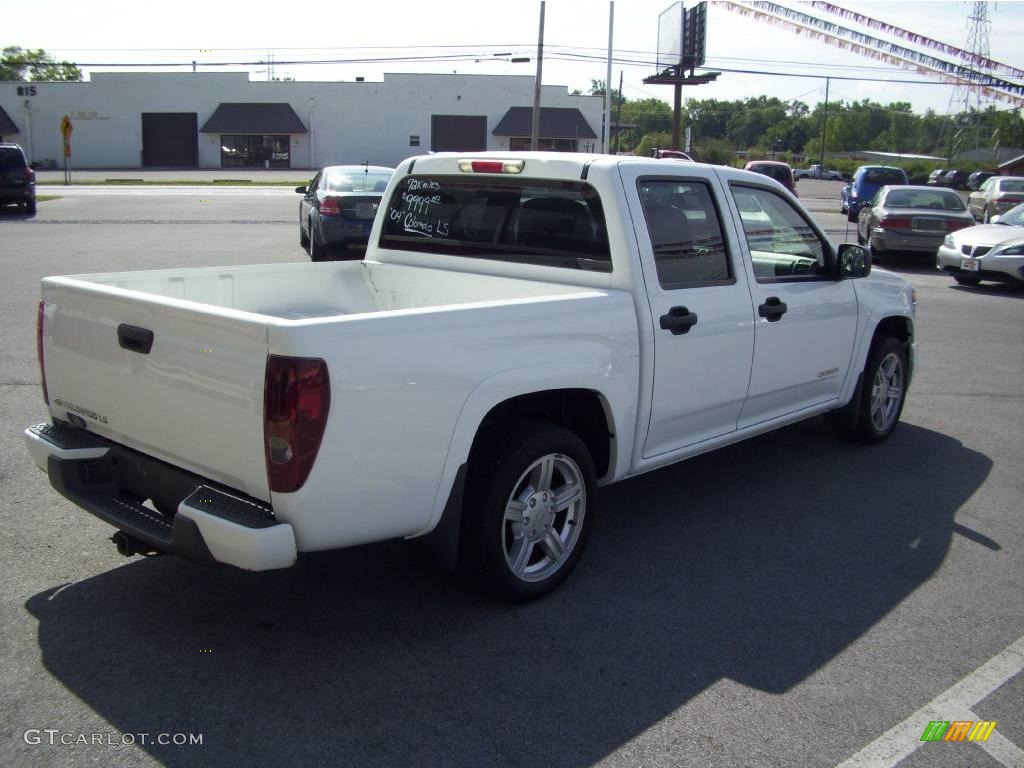 2004 Colorado LS Crew Cab - Summit White / Very Dark Pewter photo #5