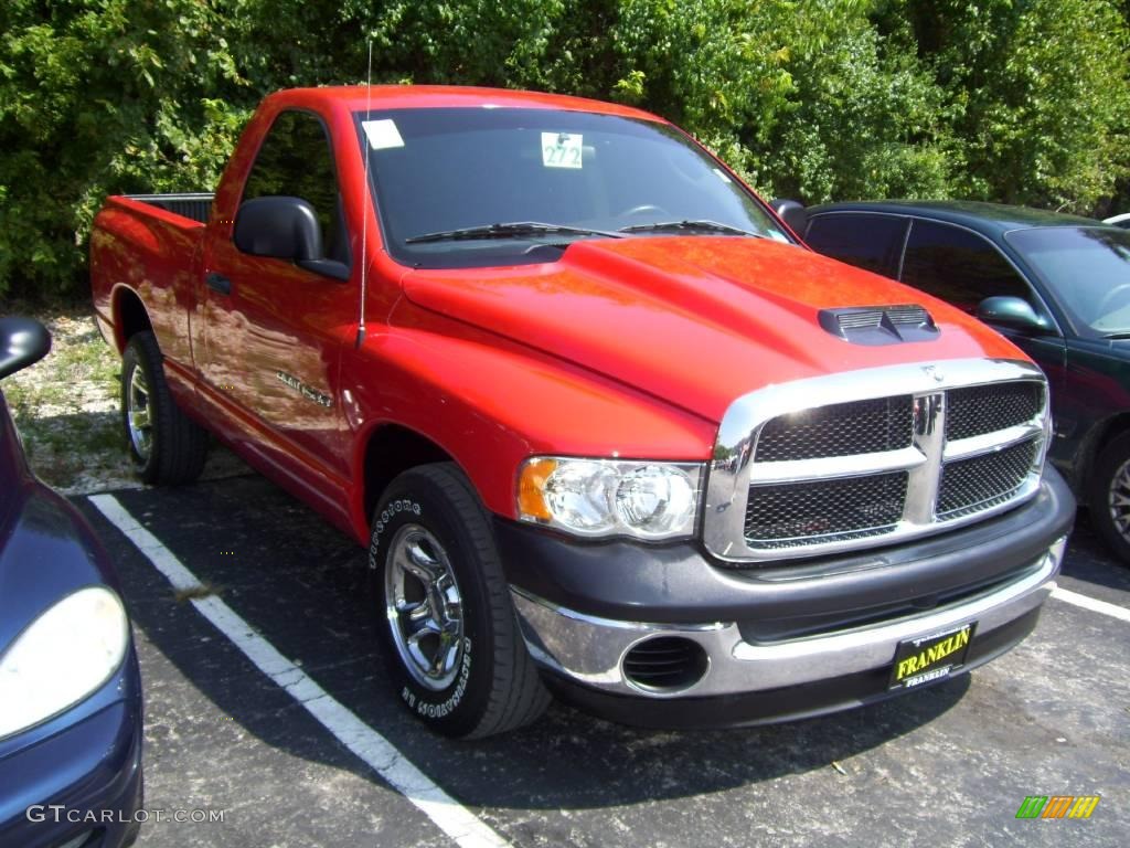 2004 Ram 1500 ST Regular Cab - Flame Red / Dark Slate Gray photo #5