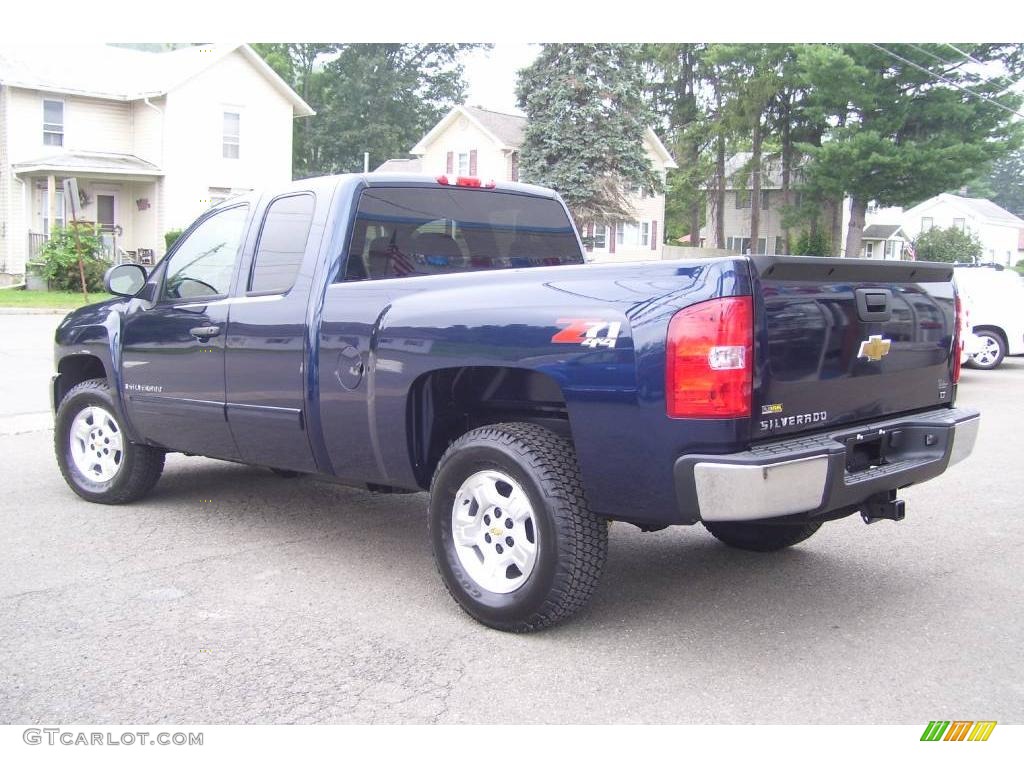 2009 Silverado 1500 LT Extended Cab 4x4 - Imperial Blue Metallic / Ebony photo #7