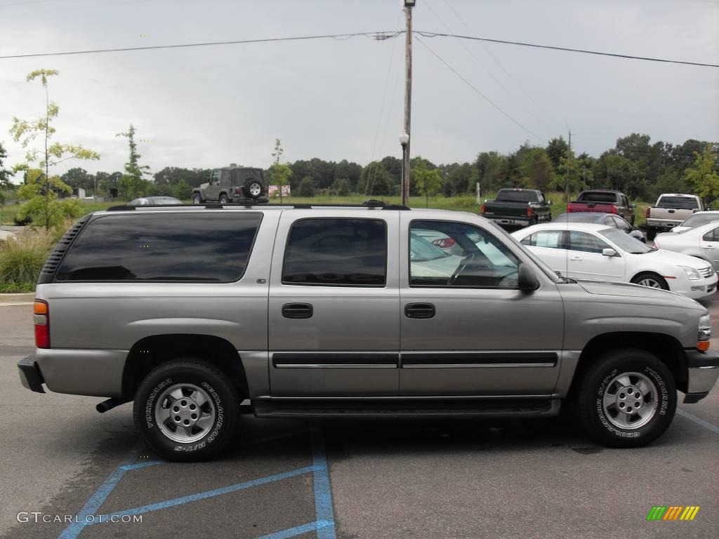 2001 Suburban 1500 LS - Light Pewter Metallic / Light Gray/Neutral photo #5