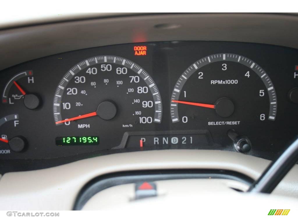 2003 F150 Lariat SuperCrew 4x4 - Toreador Red Metallic / Medium Parchment Beige photo #16