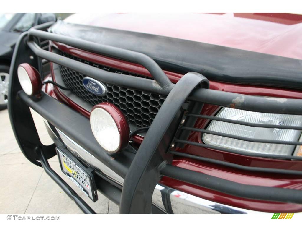 2003 F150 Lariat SuperCrew 4x4 - Toreador Red Metallic / Medium Parchment Beige photo #35