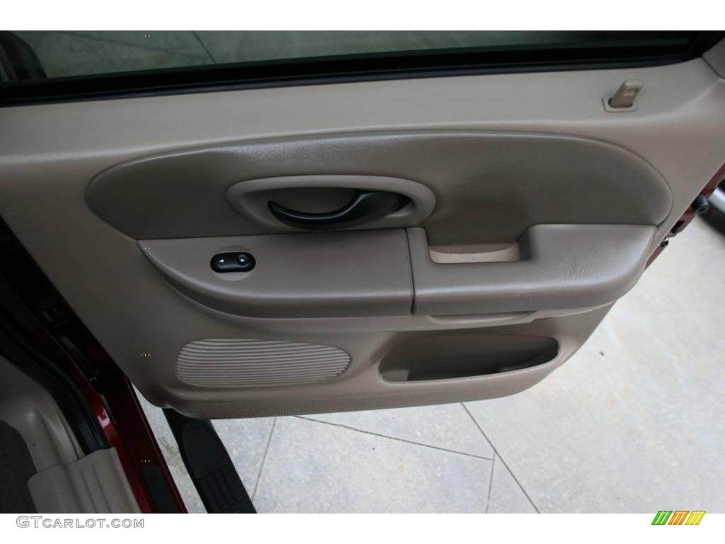 2003 F150 Lariat SuperCrew 4x4 - Toreador Red Metallic / Medium Parchment Beige photo #38
