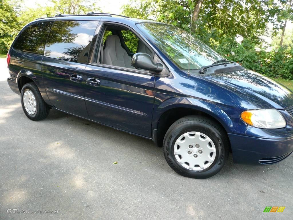 2003 Town & Country LX - Midnight Blue Pearl / Gray photo #1