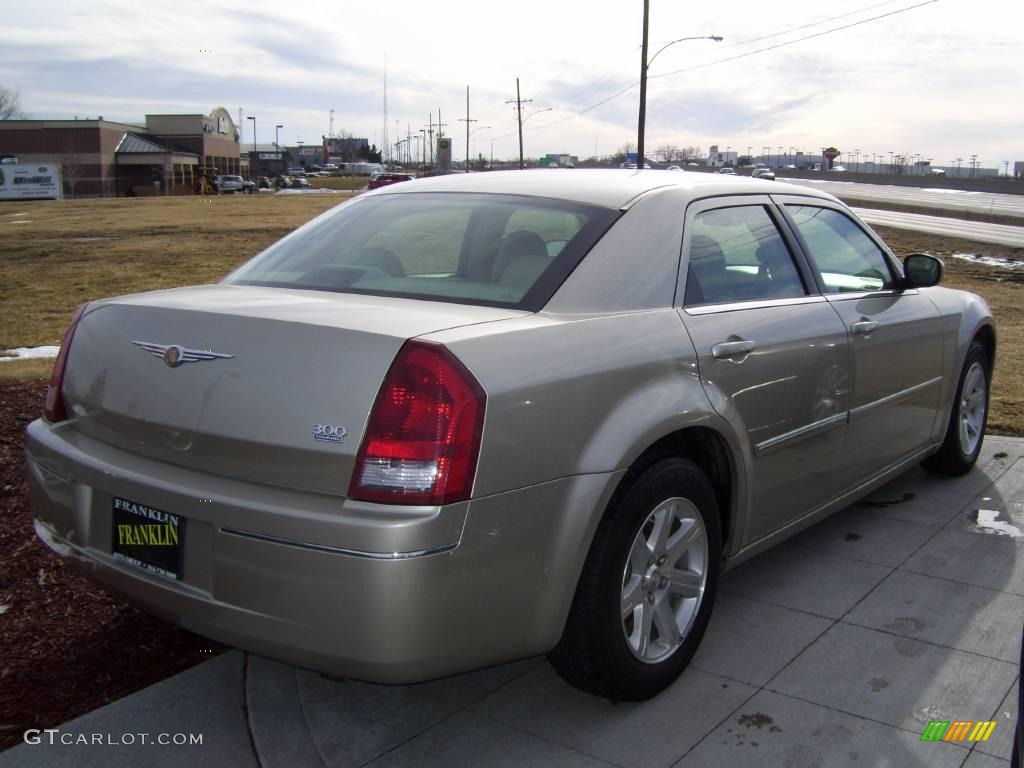2006 300 Touring - Linen Gold Metallic / Dark Slate Gray/Light Slate Gray photo #2
