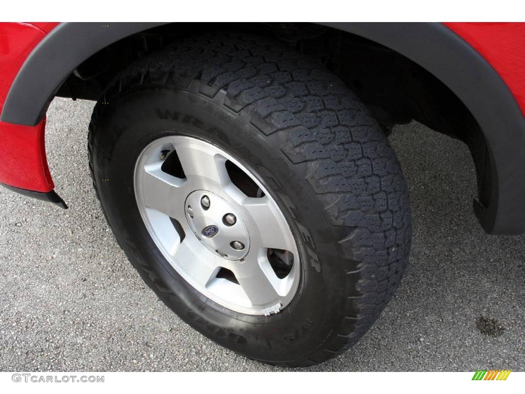 2004 F150 FX4 SuperCab 4x4 - Bright Red / Black/Medium Flint photo #27