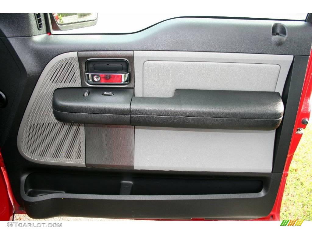 2004 F150 FX4 SuperCab 4x4 - Bright Red / Black/Medium Flint photo #36
