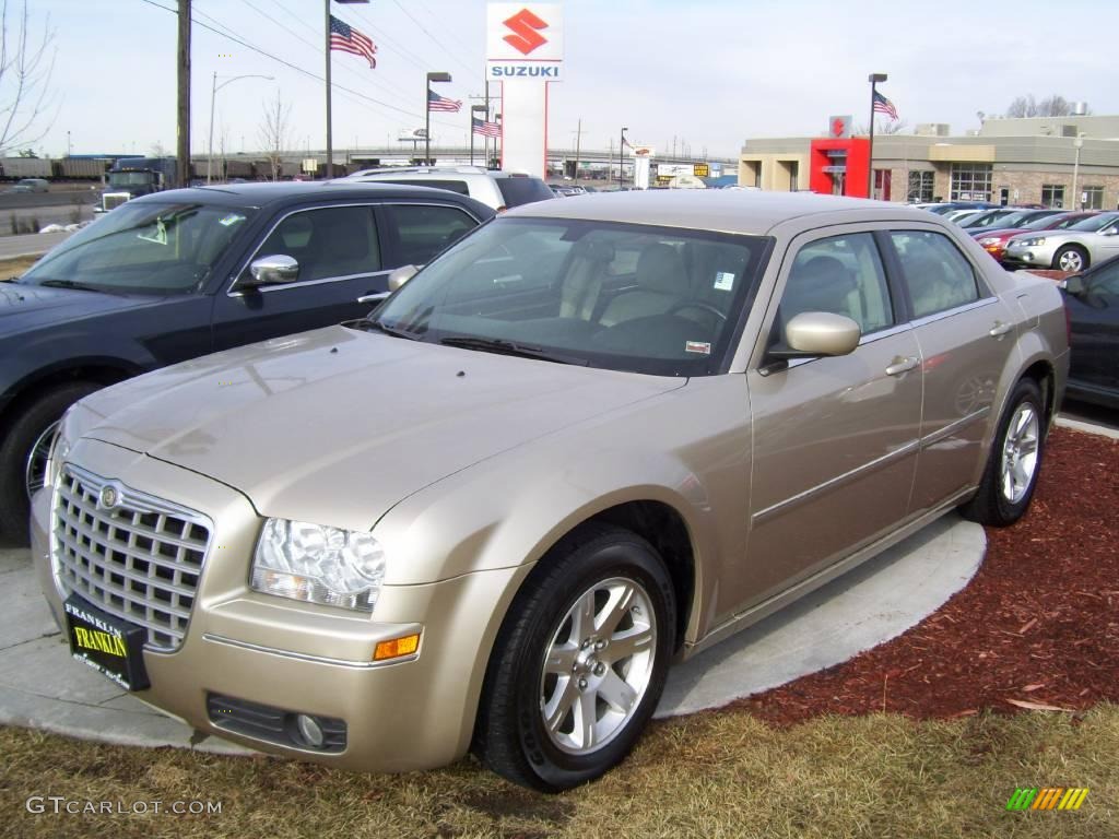 2006 300 Touring - Linen Gold Metallic / Dark Slate Gray/Light Slate Gray photo #6