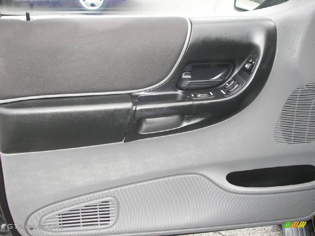 2006 Ranger Sport SuperCab 4x4 - Black / Ebony Black/Grey photo #12