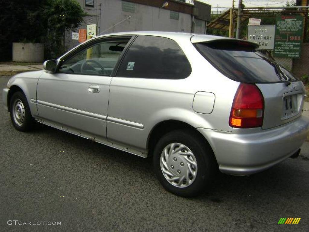 1996 Civic DX Hatchback - Vogue Silver Metallic / Gray photo #6